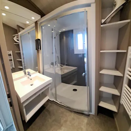 Chalet Au Des Roches *